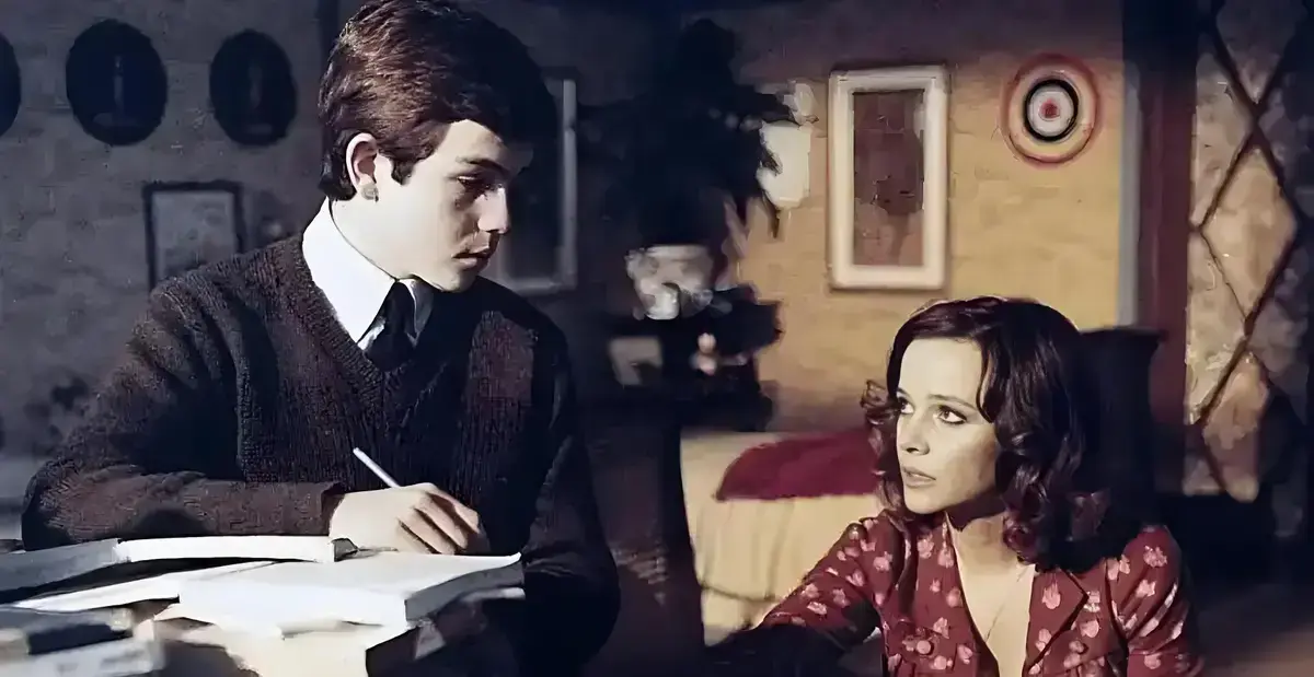 《青涩体验》迅雷网盘播放资源下载！《青涩体验》意大利经典伦理电影完整版在线观看