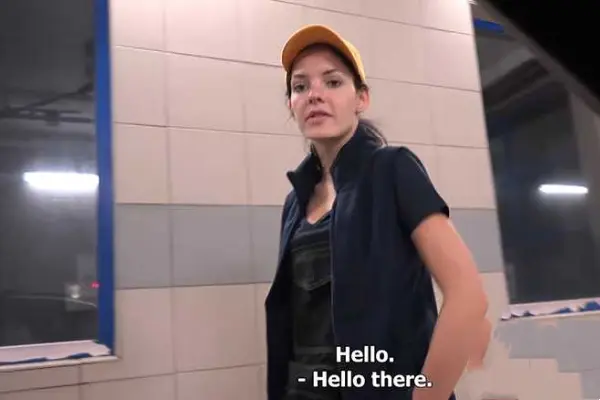 《捷克街头搭讪系列：假经纪人与洗车女孩的邂逅》《捷克街头搭讪系列》假经纪人与洗车女孩的邂逅 超清未删减版 现代社交互动 百度网盘/夸克网盘/UC网盘资源下载 全网更全资源《捷克街头搭讪系列：假经纪人与洗车女孩的邂逅》