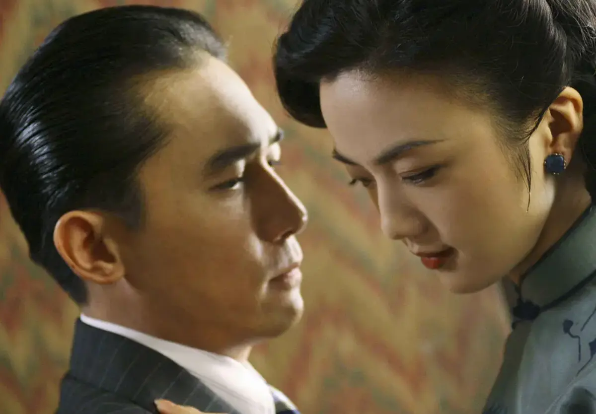 《色戒》未删减版4K超清资源《色戒》完整版在线观看，情感纠葛与家国大义交织的绝美画卷