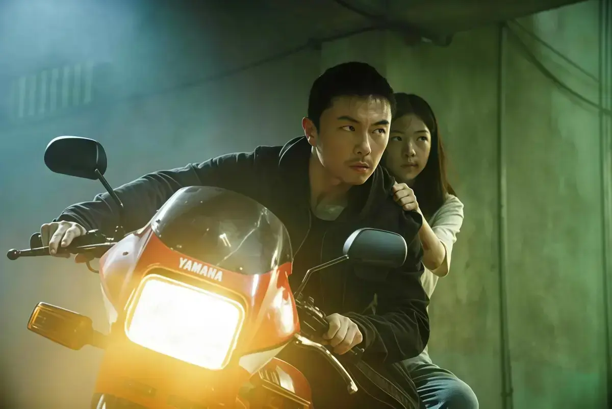 《火遮眼》超清完整版《火遮眼》1080P无删减在线看，谢苗动作片网盘资源下载