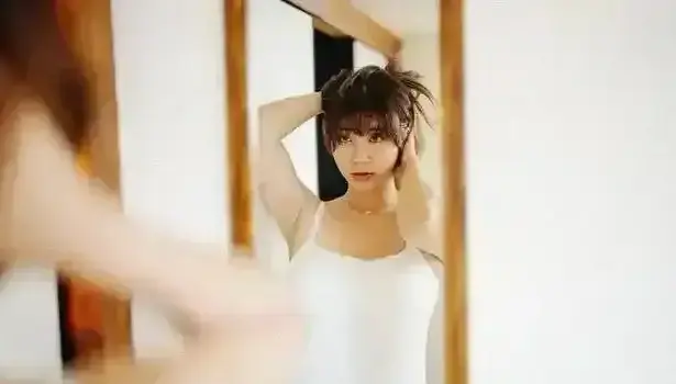《网络红人吴梦梦》第二季全集哪里能看？《网络红人吴梦梦》高清无删减版在线资源