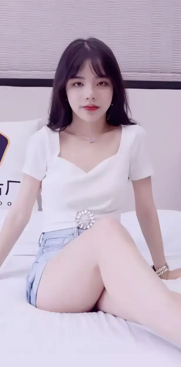 《潘甜甜三部曲》全集资源！《潘甜甜三部曲》无删减高清版在线看，网盘下载速存！